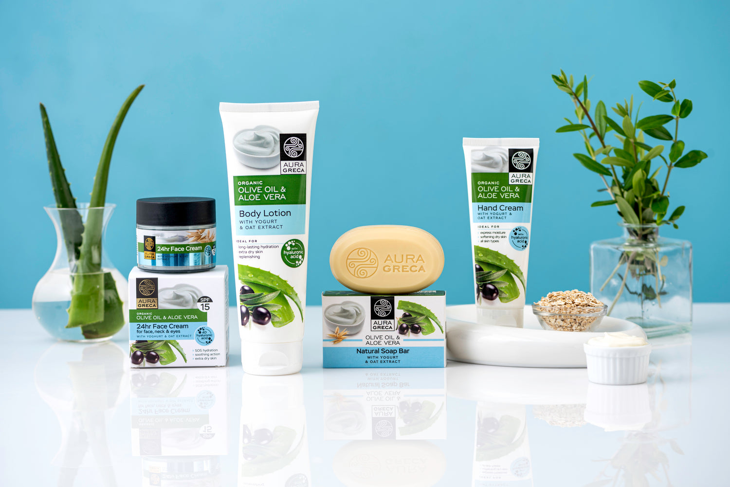 Aura Greca Yogurt and Oat Extract Collection
